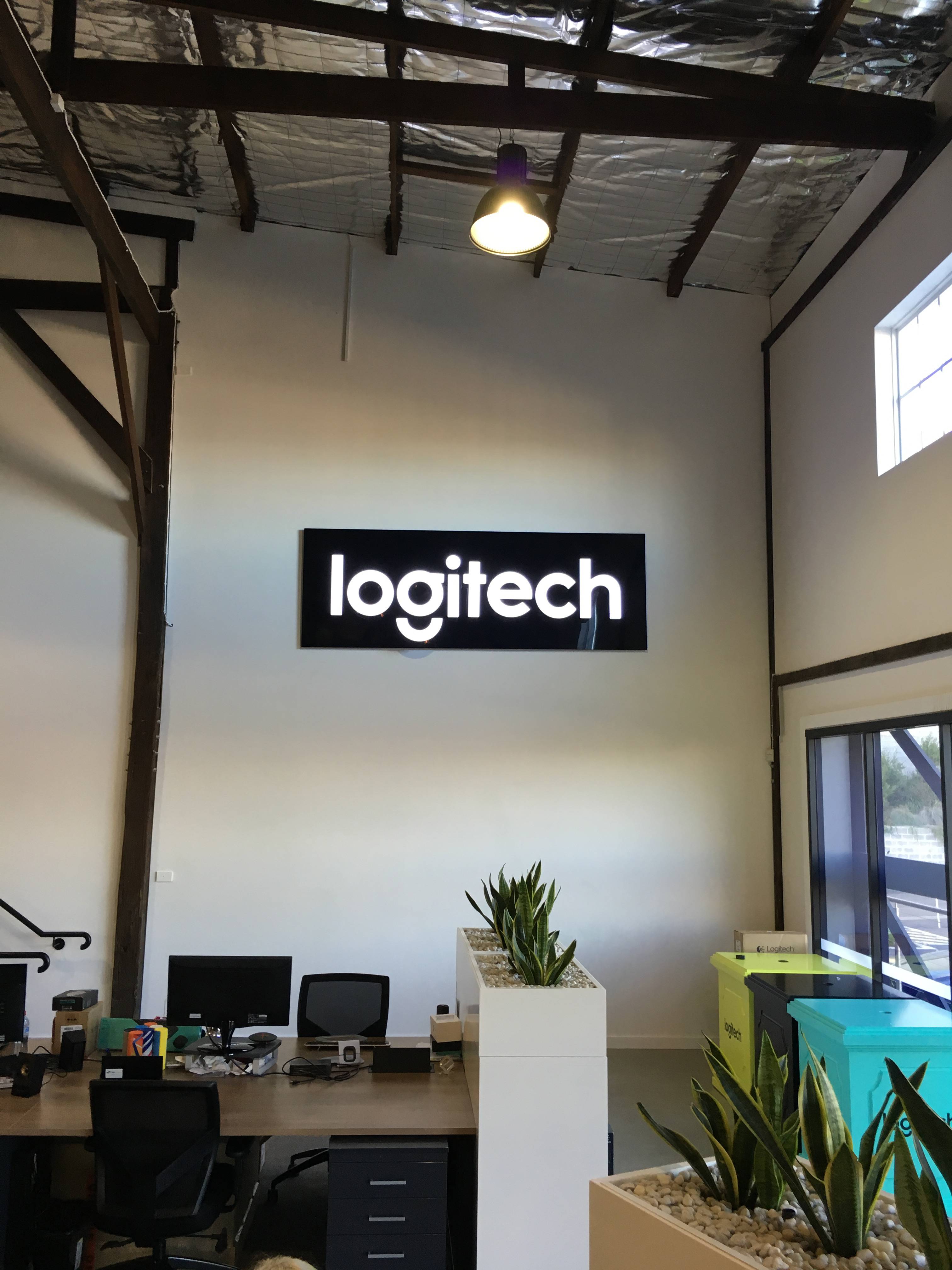 Logitech 1