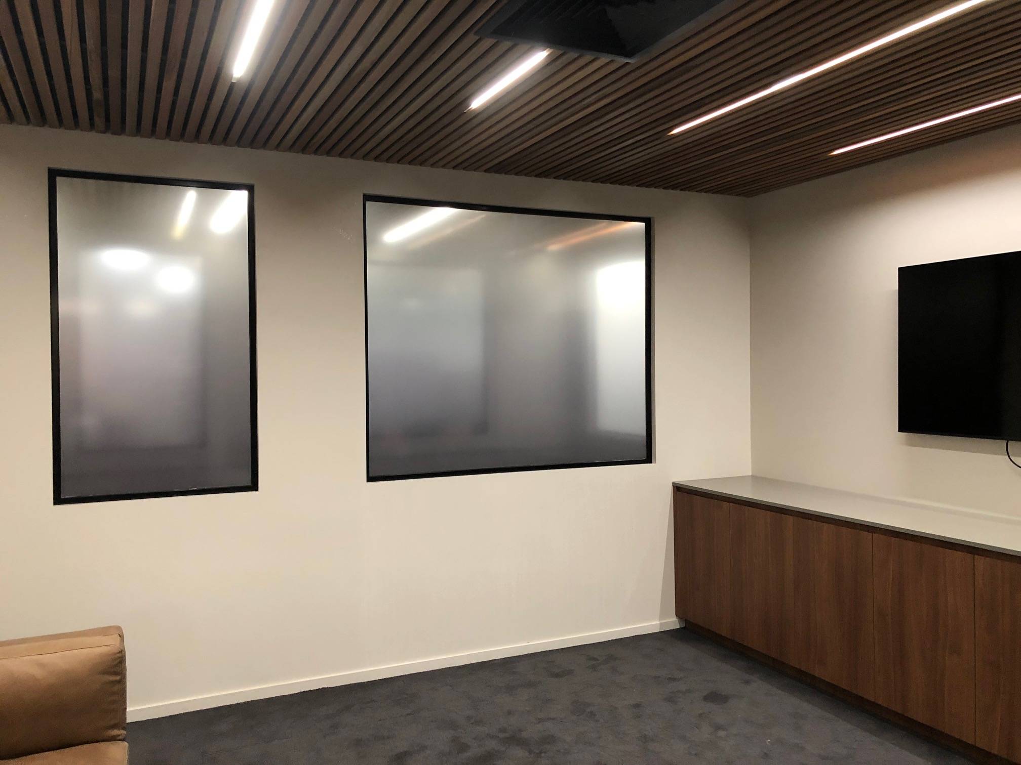 Trident Window Frost